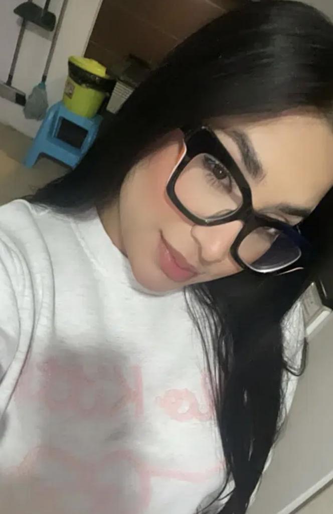 Chica busca chico en Murcia: 