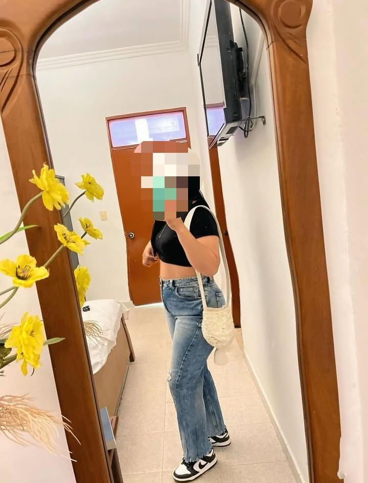 Chica busca chico en Sevilla: 