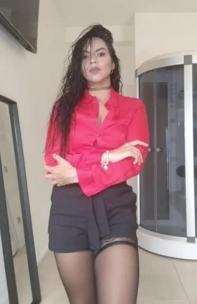 Chica busca chico en Sevilla: 