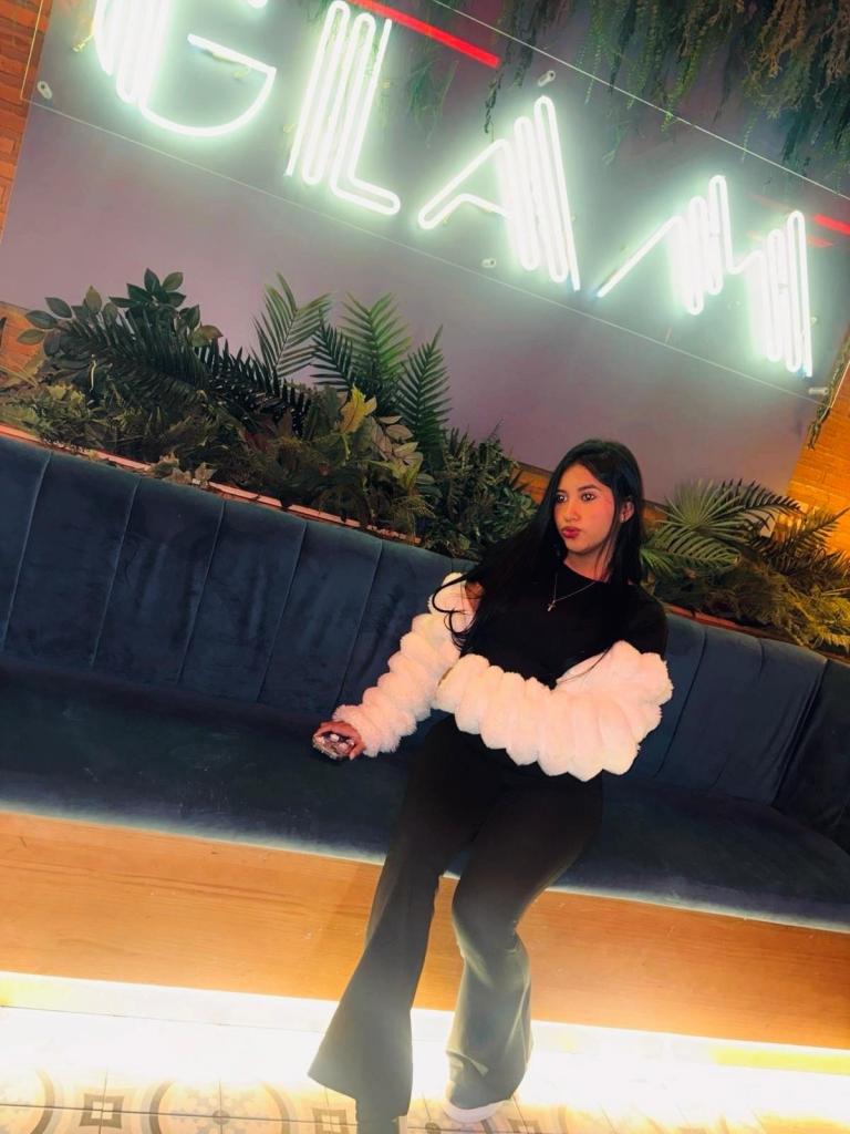 Chica busca chico en La Rioja: 