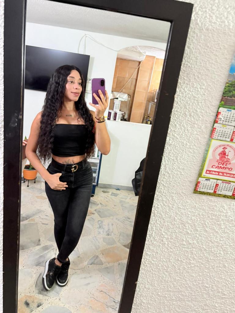 Chica busca chico en Ceuta: 