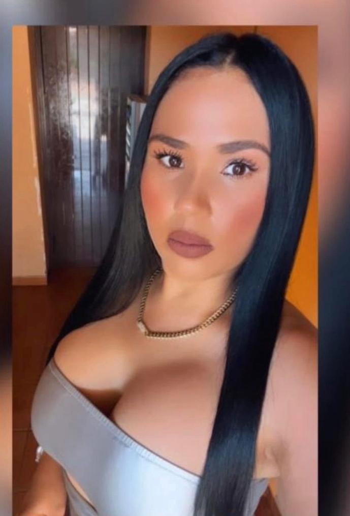 Chica busca chico en Cádiz: 