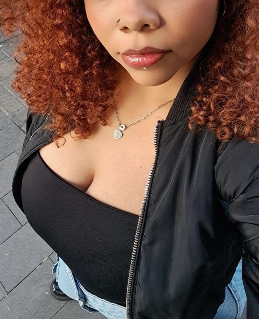 Chica busca chico en Murcia: 