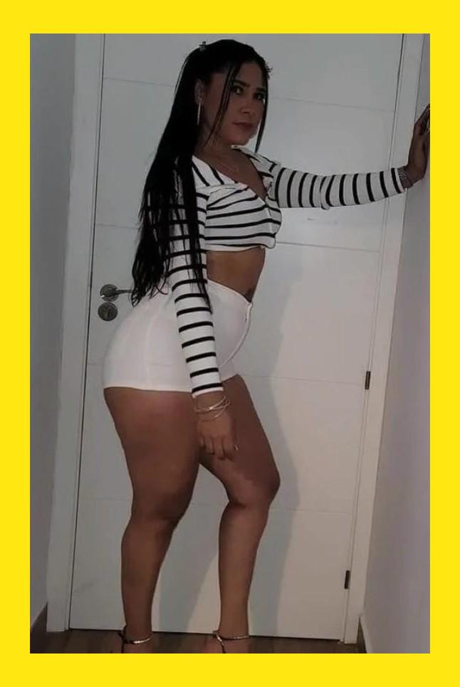 Chica busca chico en Almería: Chica busca chico