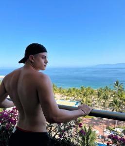 632209945: Chico busca chica en Tarragona