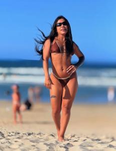 614823371: Chica busca chico en Almería