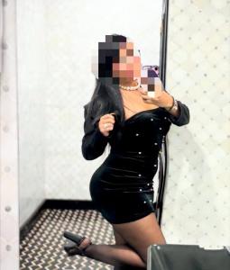 624302743: Chica busca chico en Sevilla