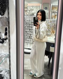 672299802: Chica busca chico en Mallorca