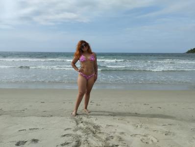 678407273: Chica busca chico en Cádiz