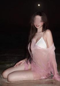 687690833: Chica busca chico en Madrid