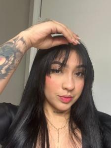 633409268: Chica busca chico en Madrid