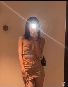 658277500: Chica busca chico en Sevilla