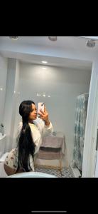 614053327: Chica busca chico en Pontevedra