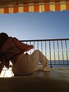 615282372: Chica busca chico en Tarragona