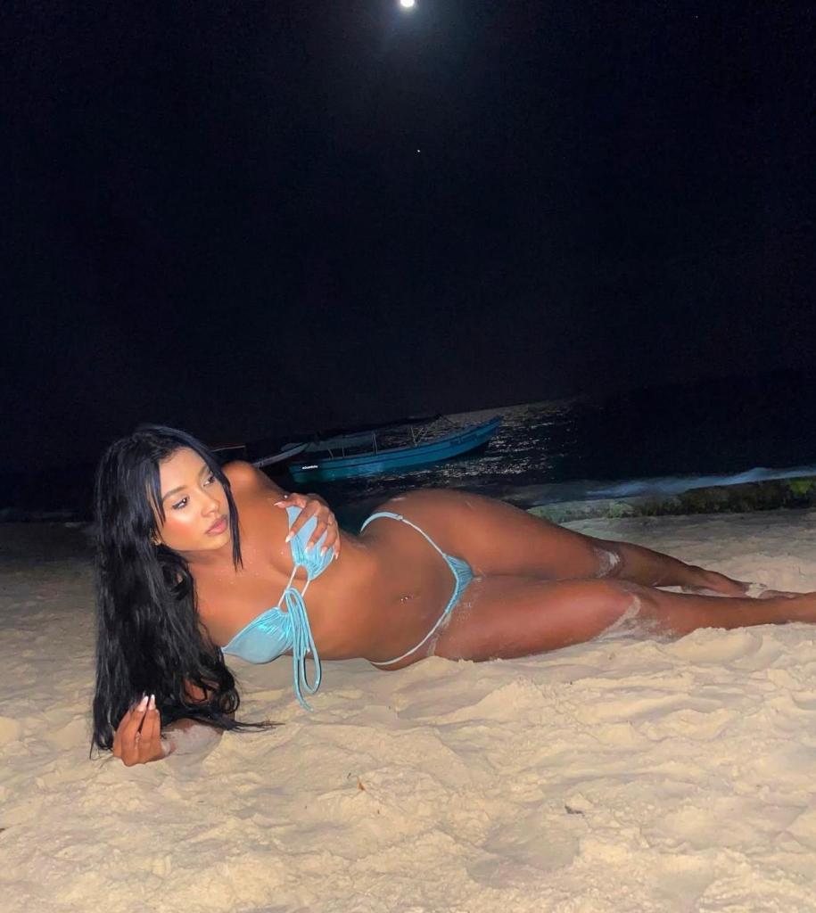 Chica busca chico en Tenerife: 