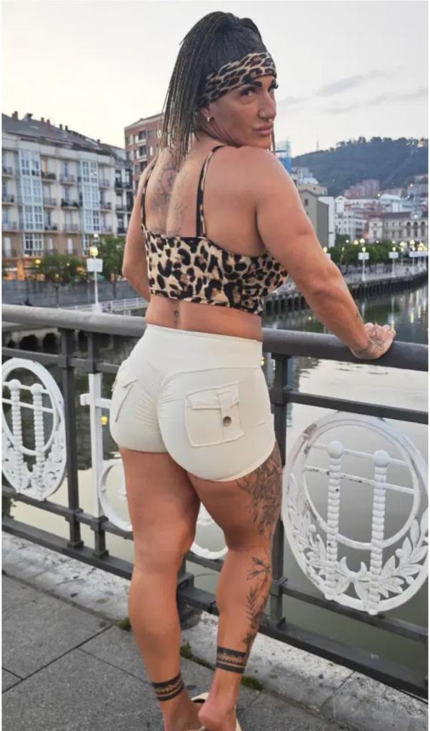 633382376: Chico busca chica en Alicante