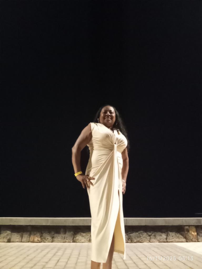 Chica busca chico en Sevilla: 