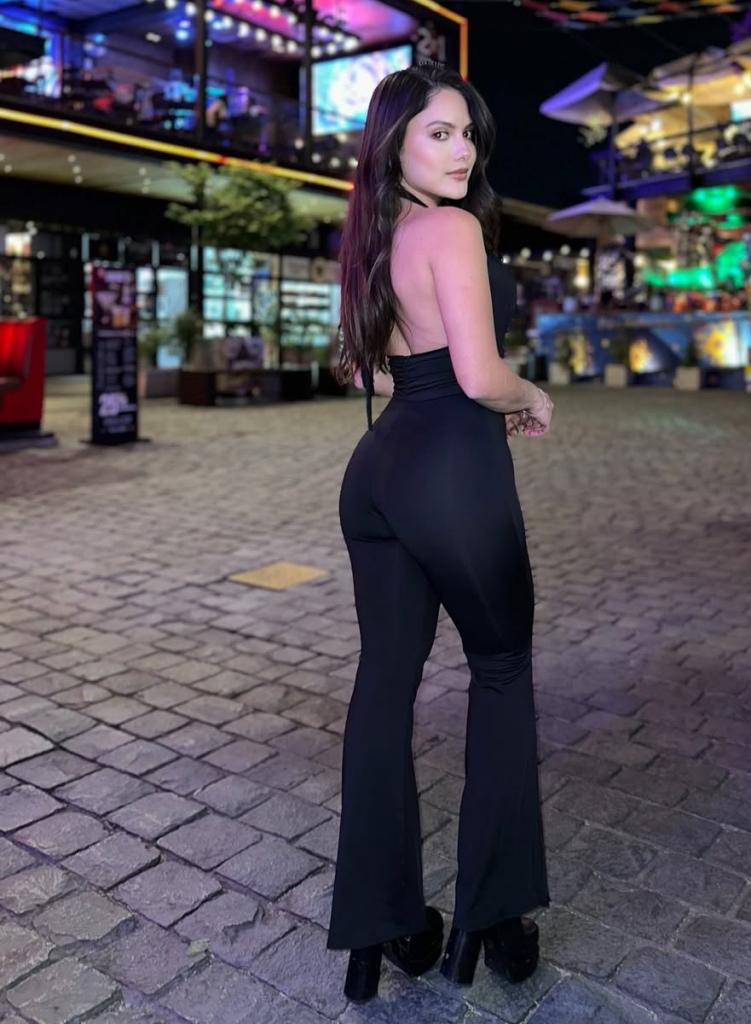 Chica busca chico en Jaén: 