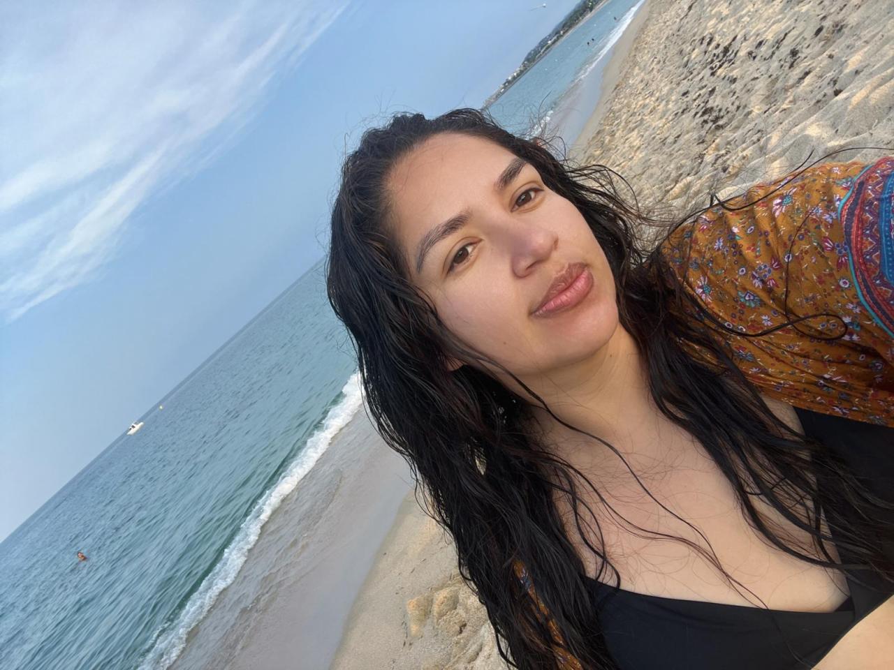 612261026: Chica busca chico en Barcelona