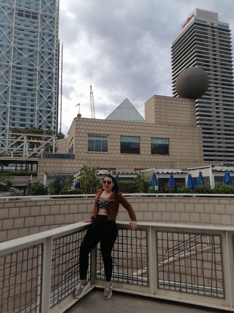 Chica busca chico en Barcelona: 