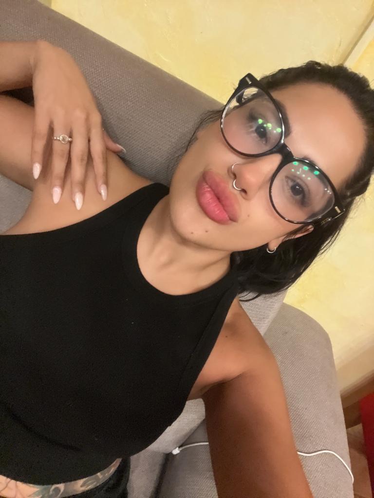 Chica busca chico en Barcelona: Chica busca chico