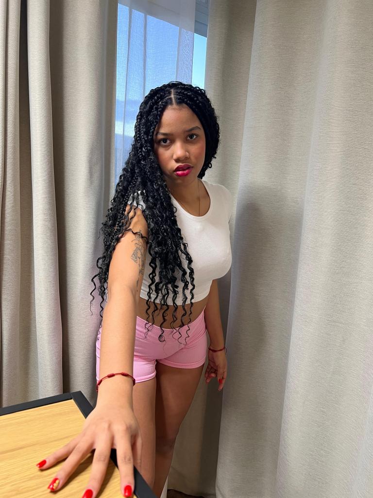 Chica busca chico en Almería: 