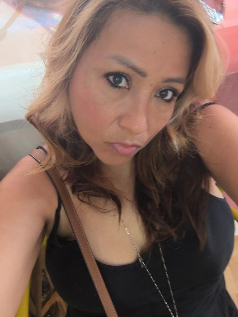 643980713: Chica busca chico en Castellón