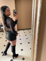 670084206: Chica busca chico en Barcelona