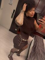 663174234: Chica busca chico en Barcelona