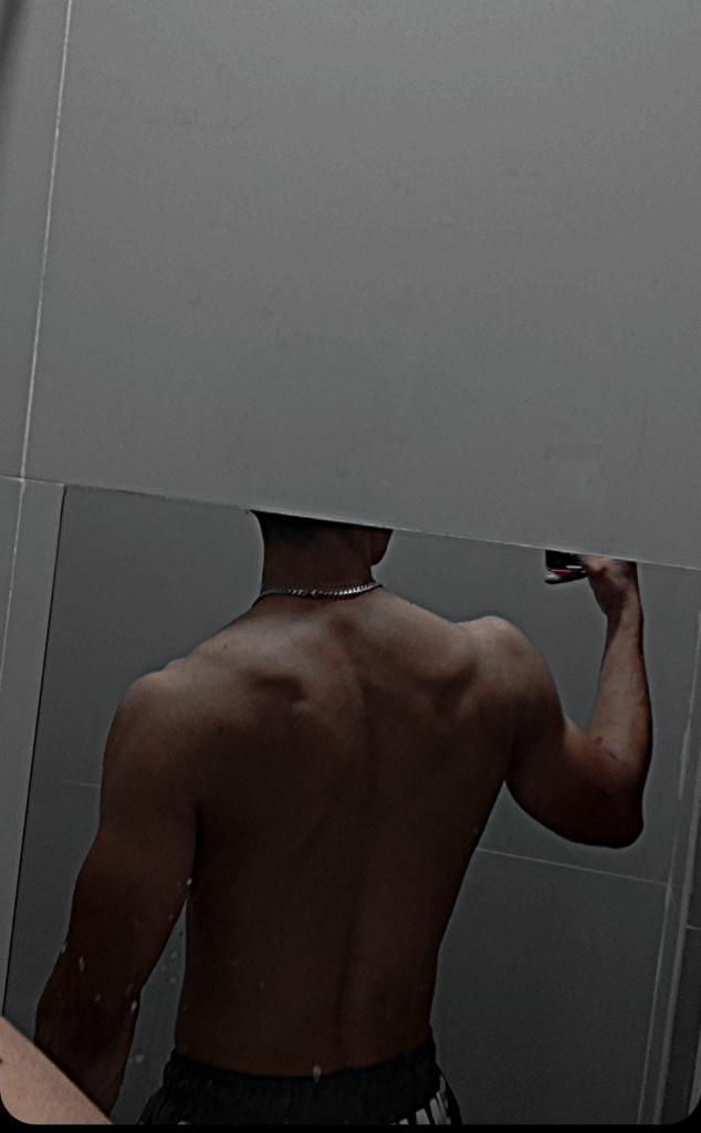 Chico busca chica en Cádiz: 