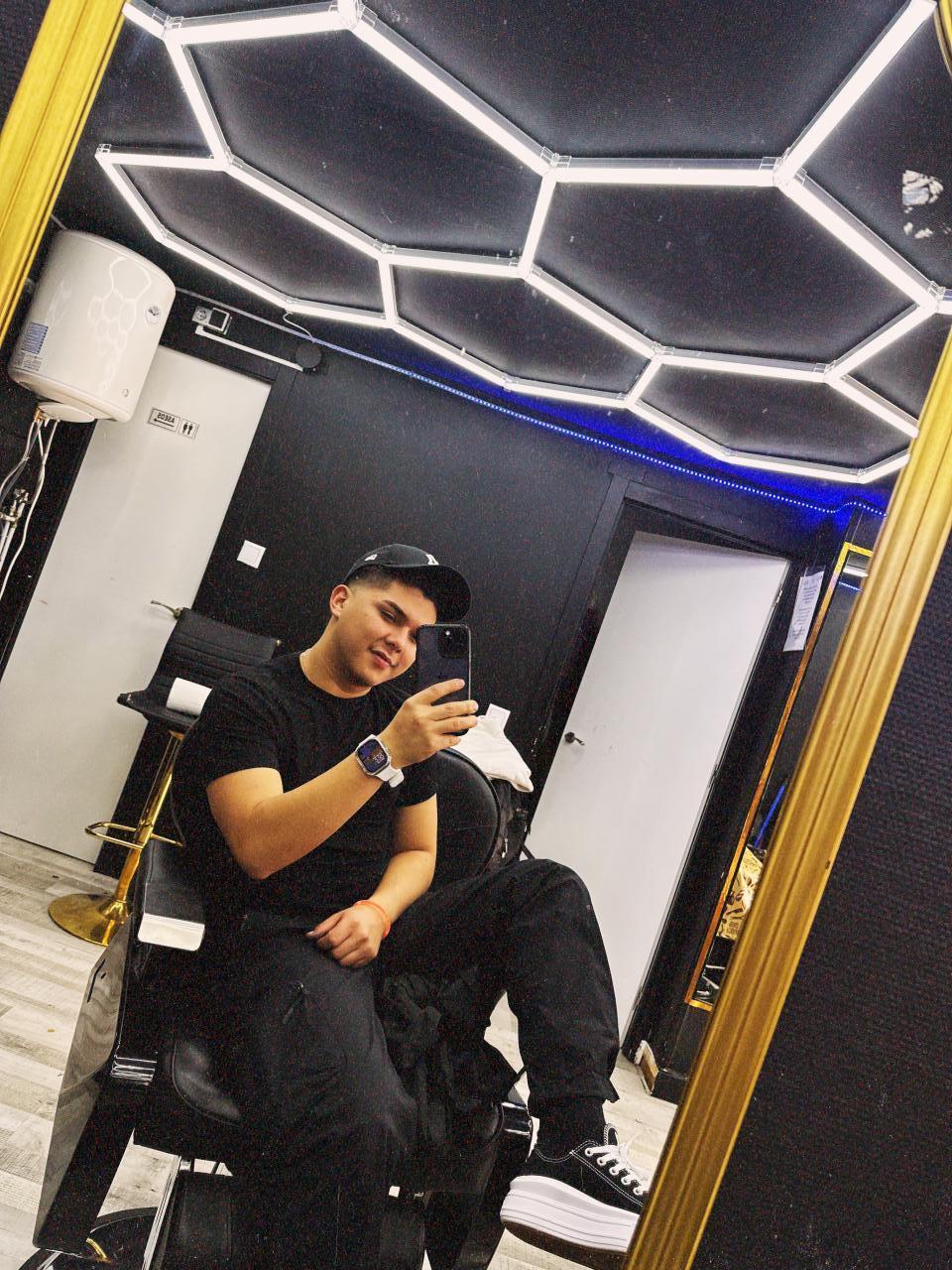 Chico busca chica en Pontevedra: 