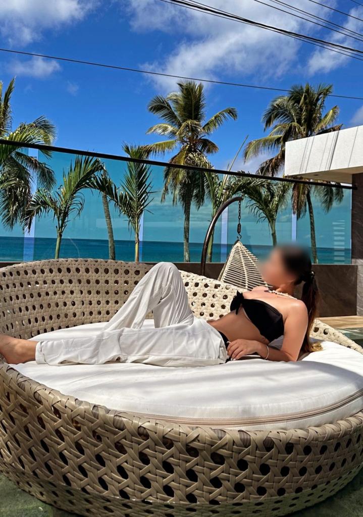 Chica busca chico en Alicante: 