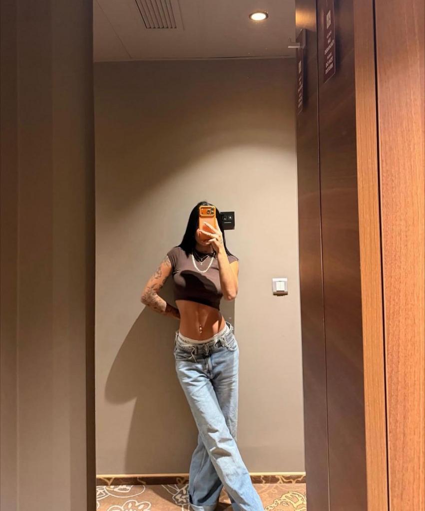 Chica busca chico en Tenerife: 