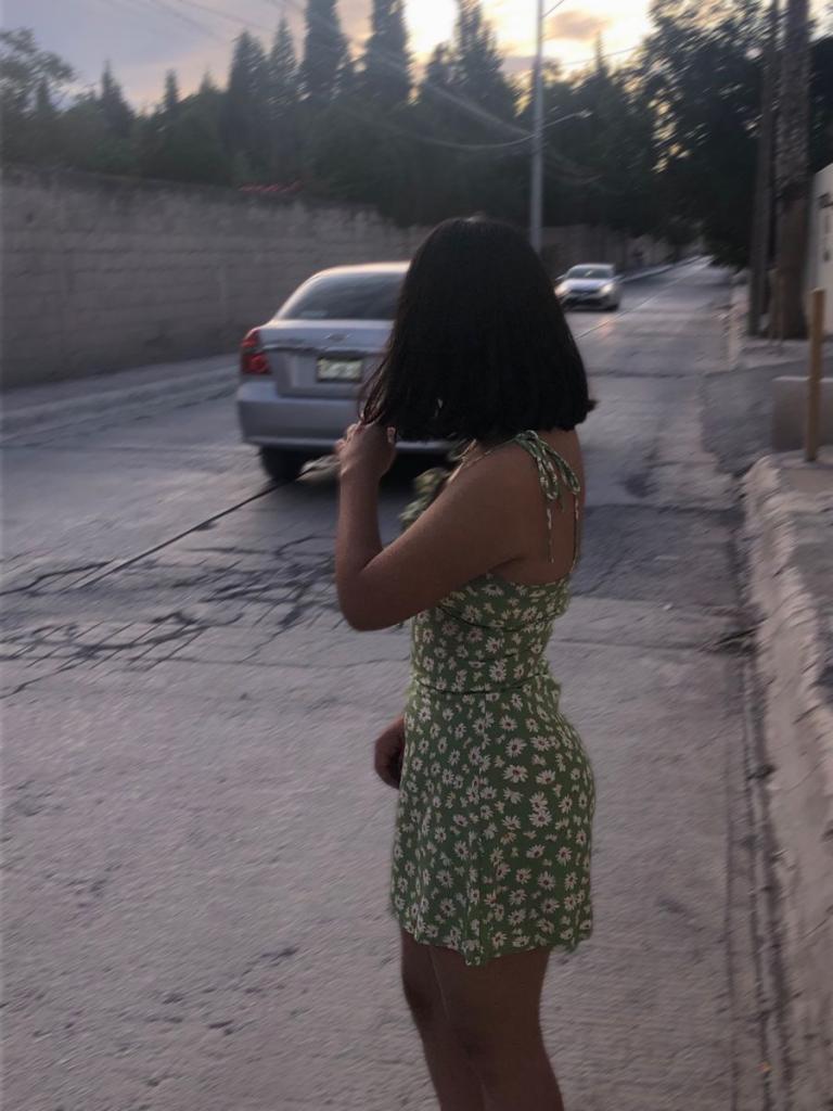 600566610: Chica busca chico en León