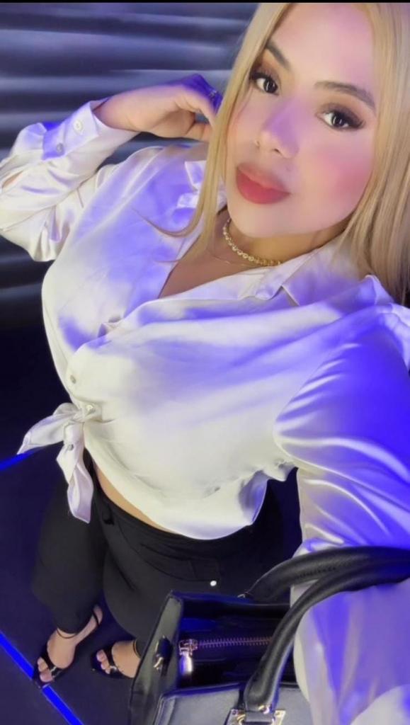 Chica busca chico en Las Palmas: Chica busca chico