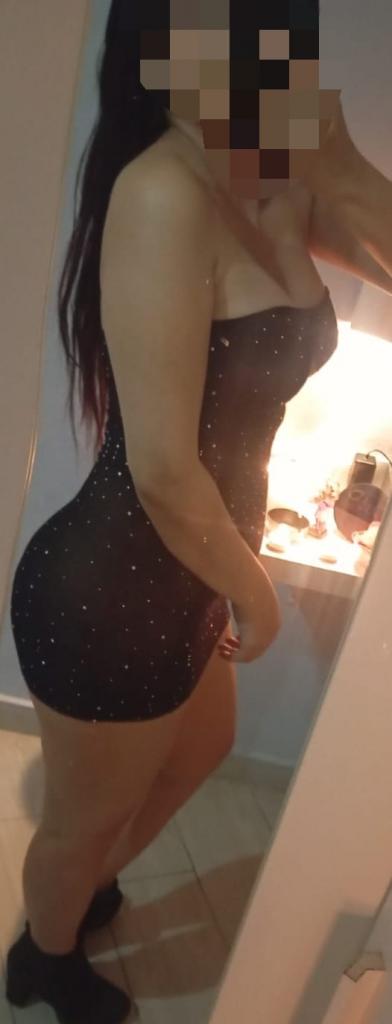 Chica busca chico en Málaga: Chica busca chico