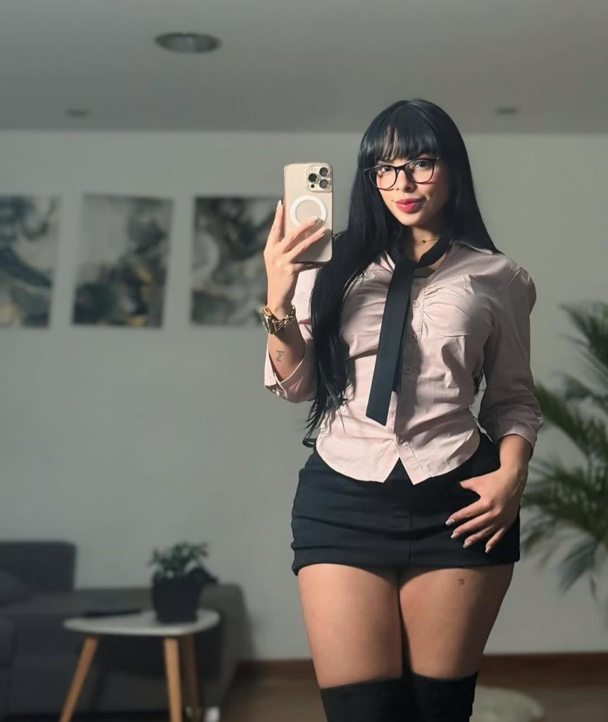 614924779: Chica busca chico en Huelva