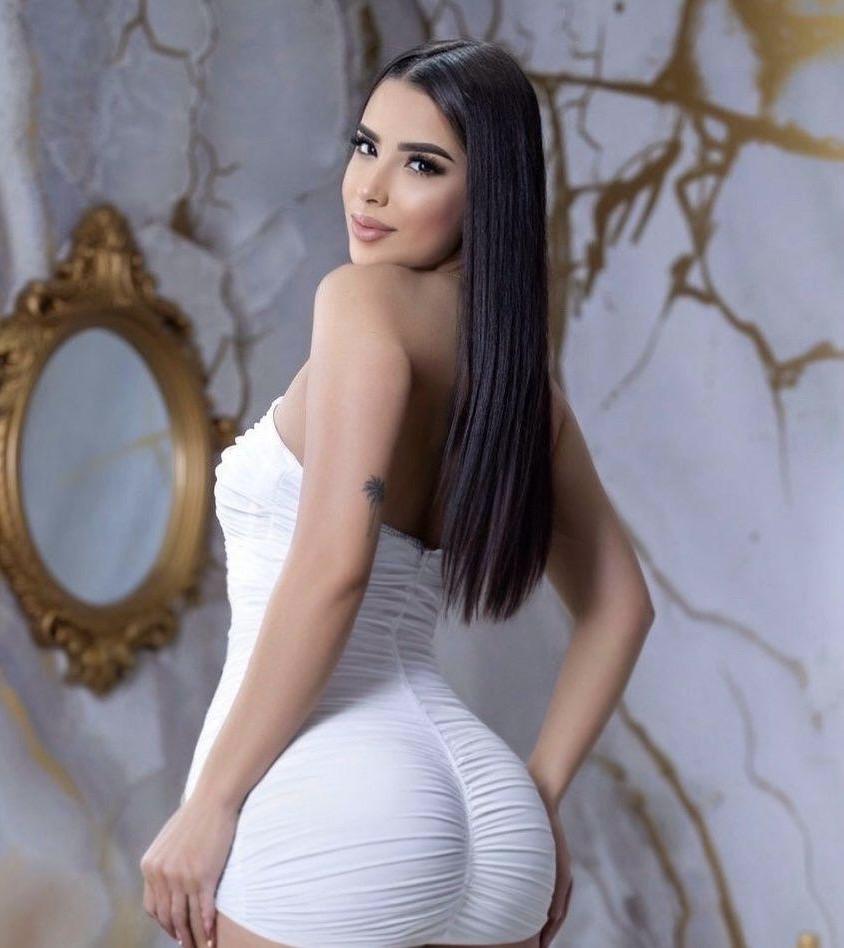 Chica busca chico en Barcelona: 