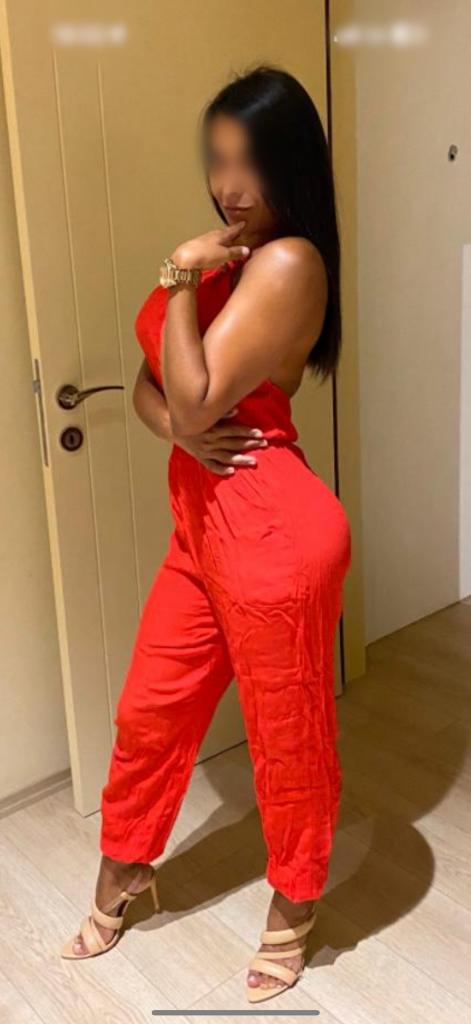 Chica busca chico en Tarragona: 