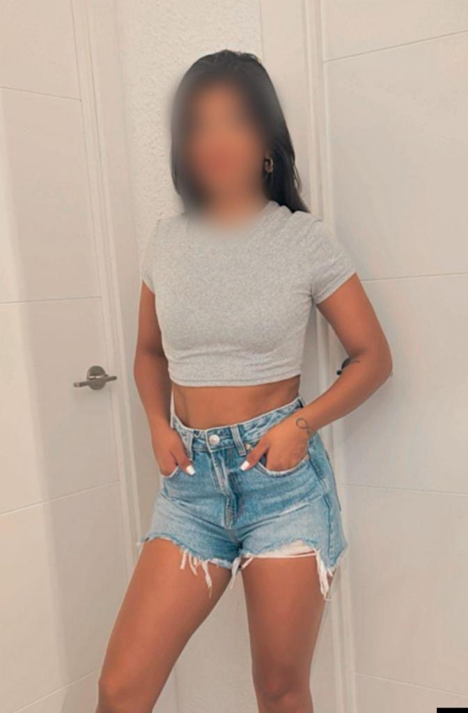 643906459: Chica busca chico en Murcia