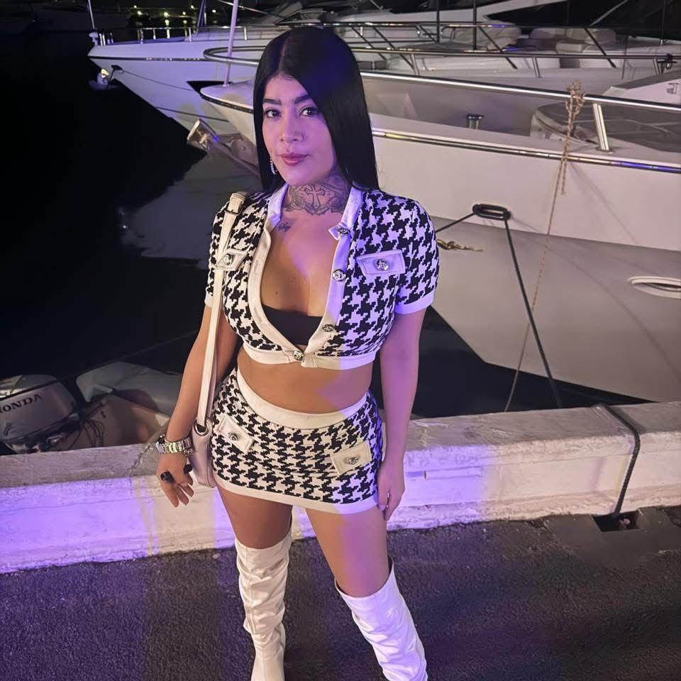 Chica busca chico en Barcelona: Chica busca chico