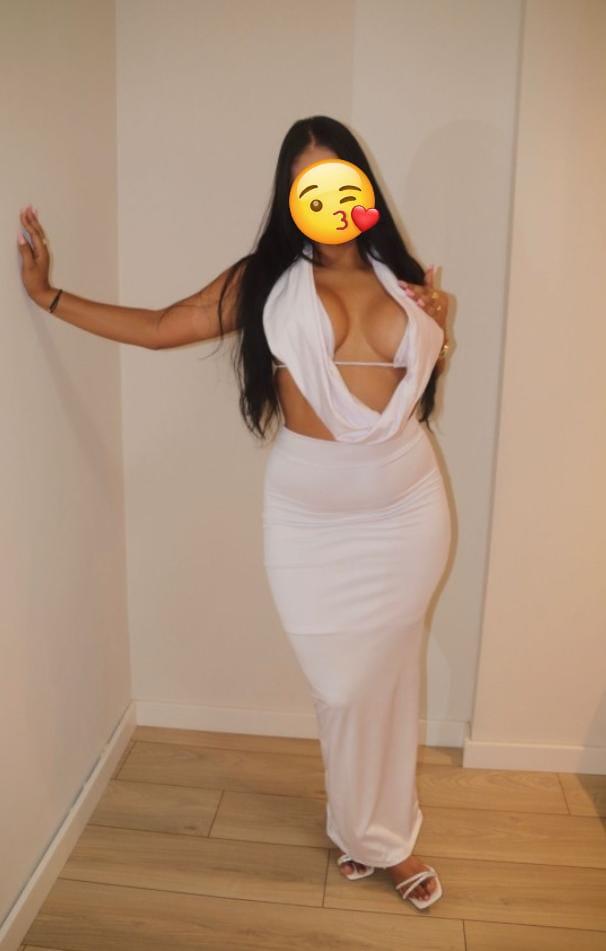 Chica busca chico en Huelva: 