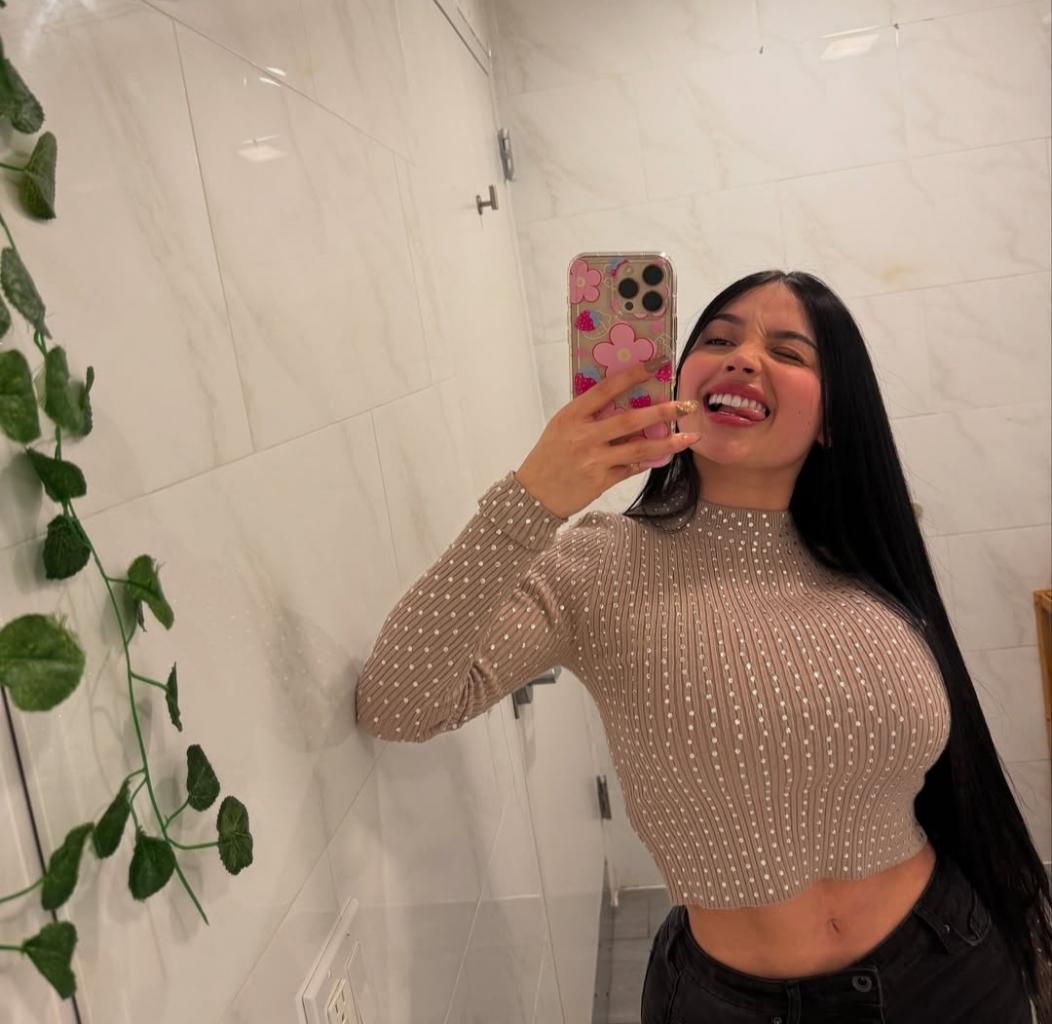 Chica busca chico en Cádiz: 