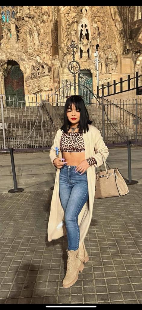 Chica busca chico en Barcelona: 