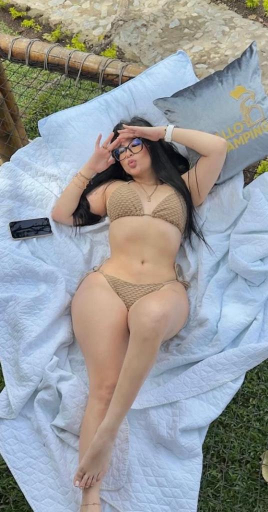 Chica busca chico en Orense: 