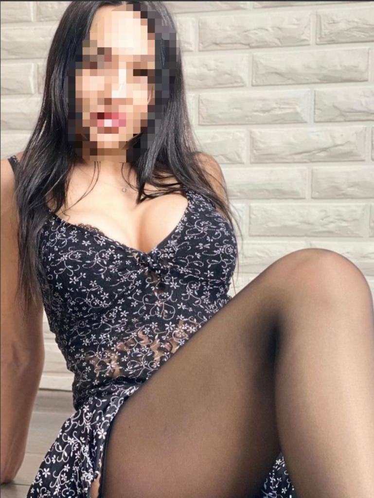 Chica busca chico en Granada: 