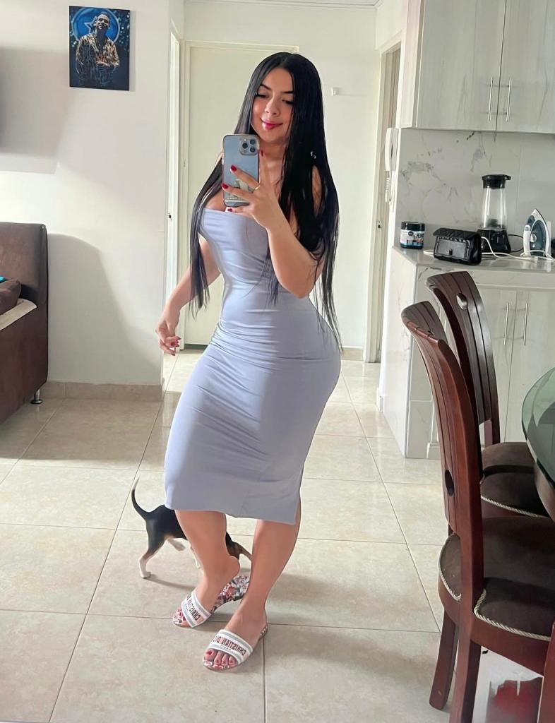 Chica busca chico en Tenerife: 