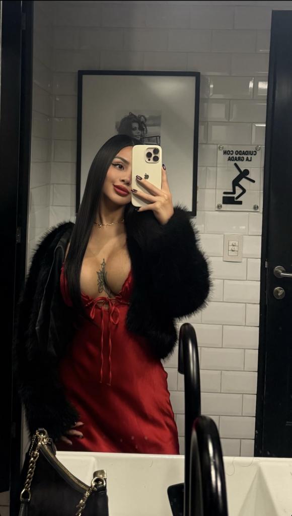 Chica busca chico en La Coruña: 