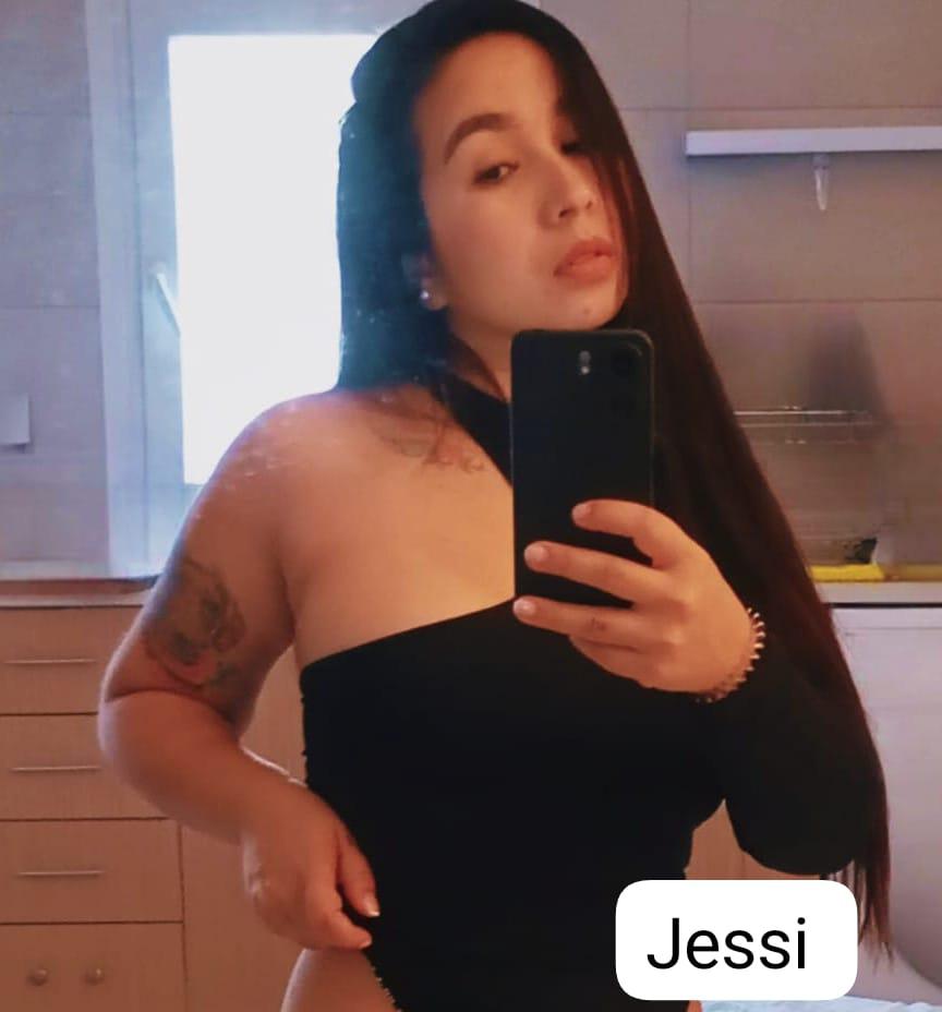 Chica busca chico en Cádiz: 