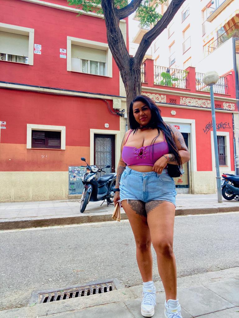 Chica busca chico en La Coruña: 